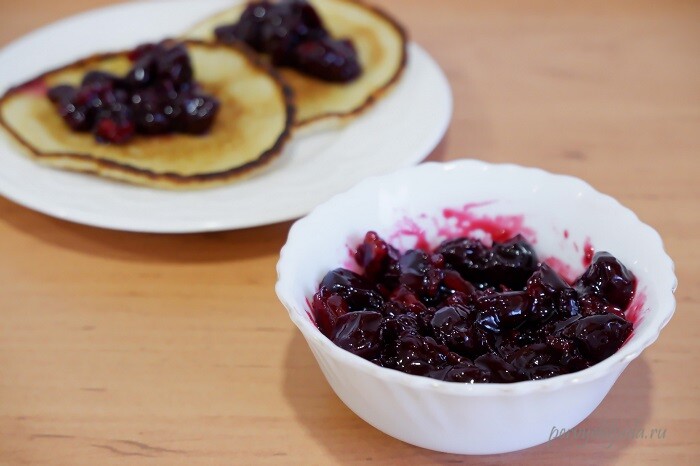 Варенье из вишни с грецкими орехами