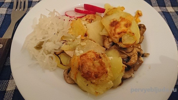 Картошка с шампиньонами в духовке: постное блюдо